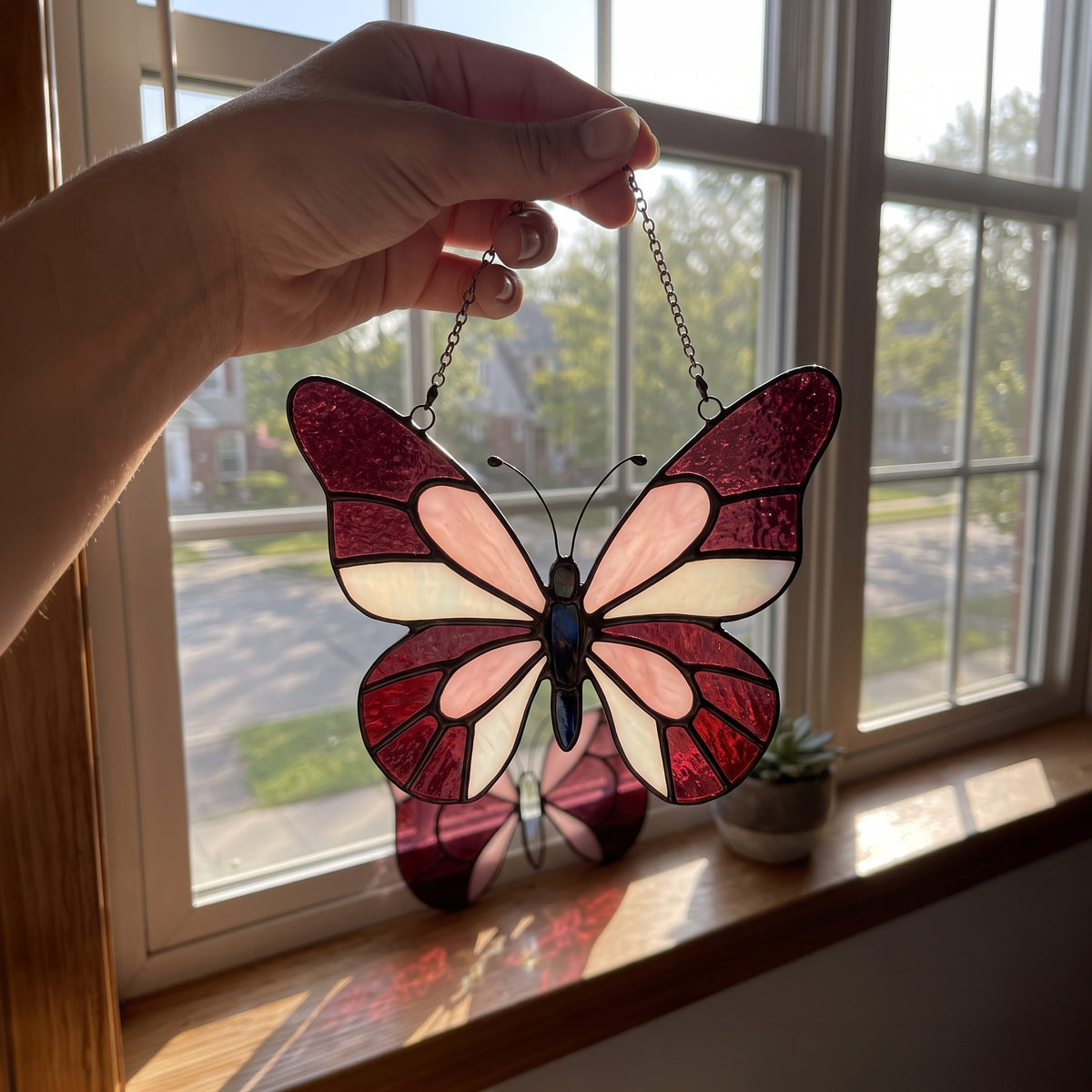 Enchanting Pink & Magenta Stained Glass Butterfly Suncatcher – Handcrafted Window Art